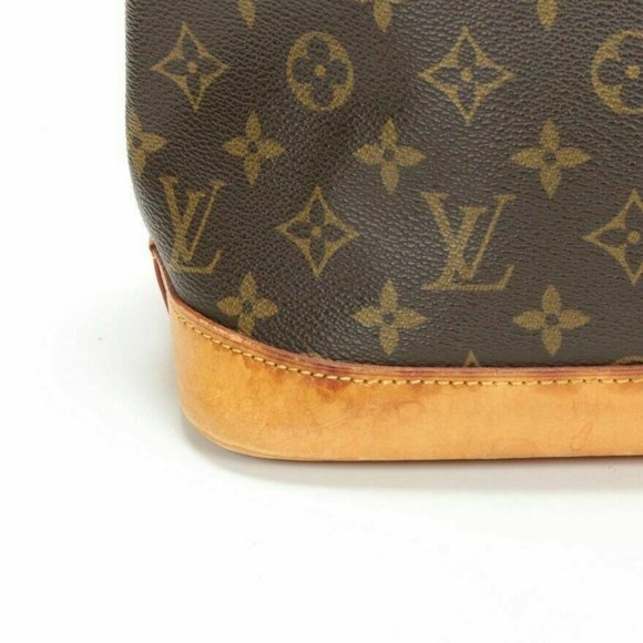 Louis Vuitton Alma PM in Monogram Canvas - Picture 5 of 12